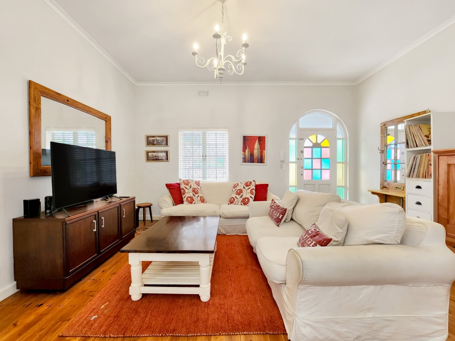 3 Bedroom Property for Sale in Claremont Western Cape